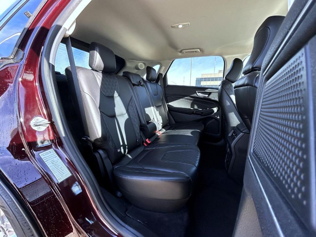 used 2024 Ford Edge car, priced at $28,563