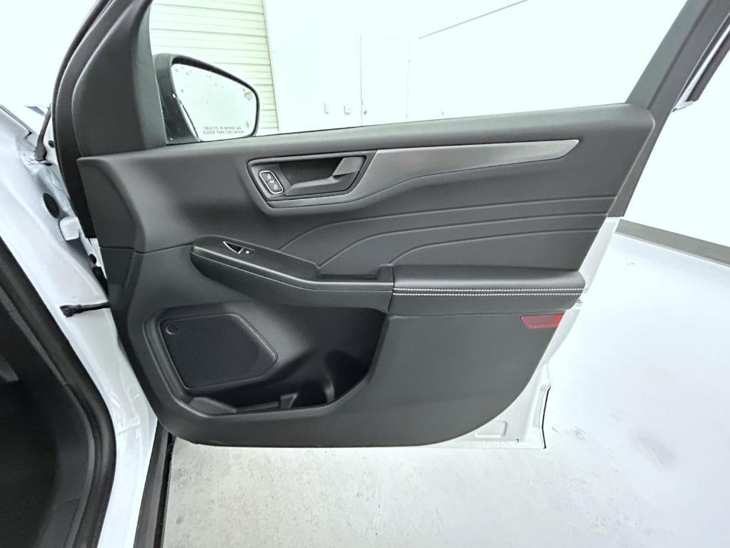 new 2026 Ford Escape car, priced at $30,558