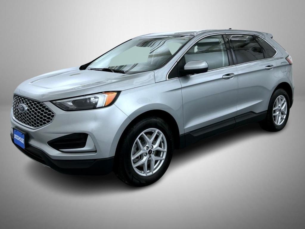 used 2024 Ford Edge car, priced at $24,592