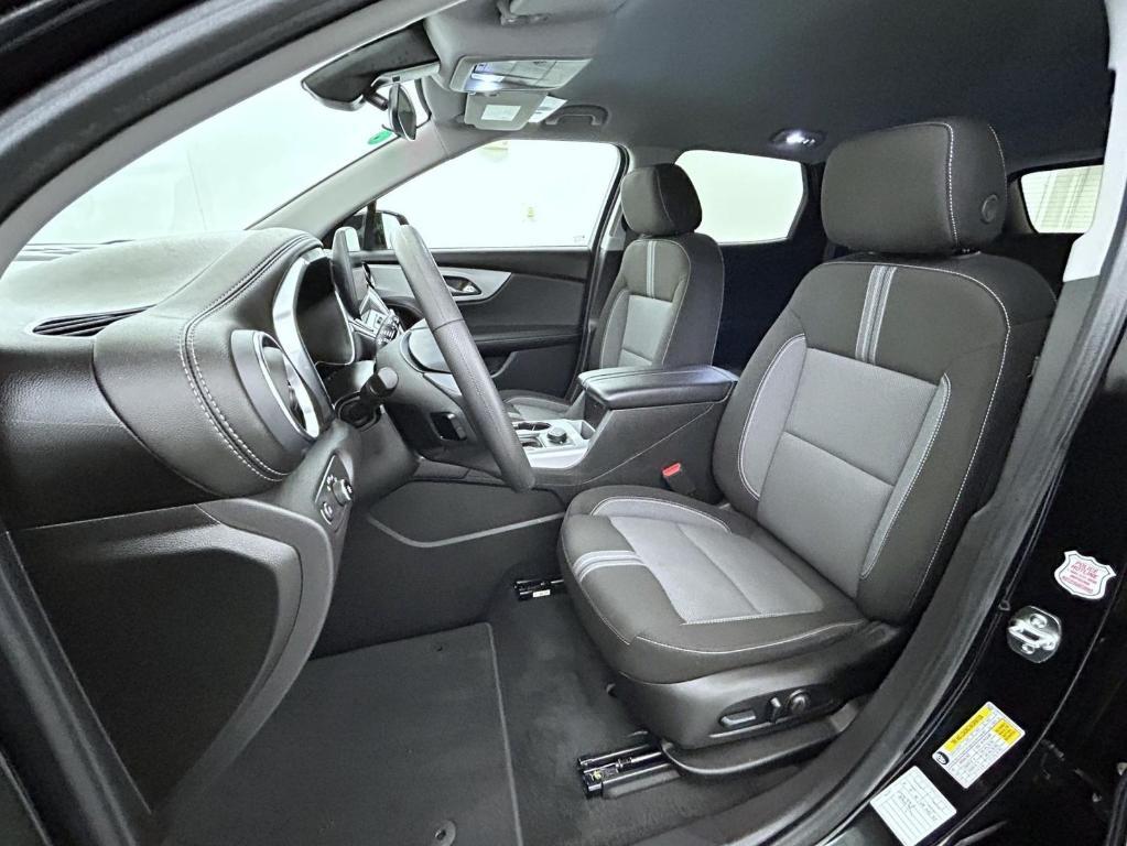 used 2025 Chevrolet Blazer car, priced at $30,253