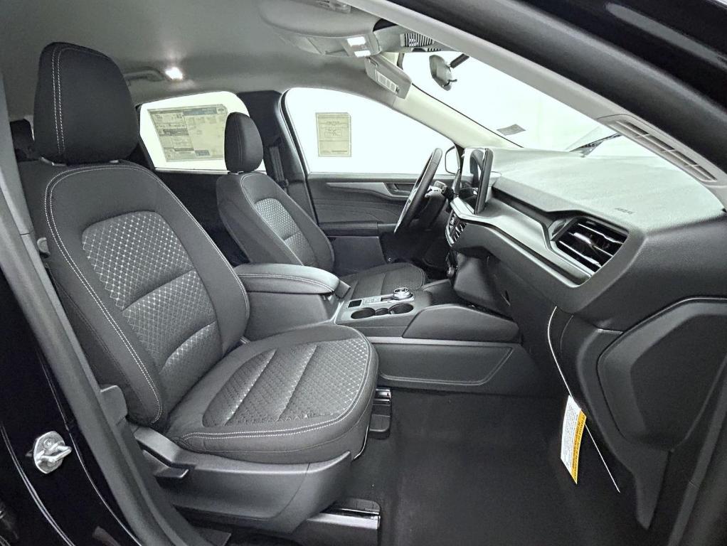 new 2026 Ford Escape car, priced at $29,998