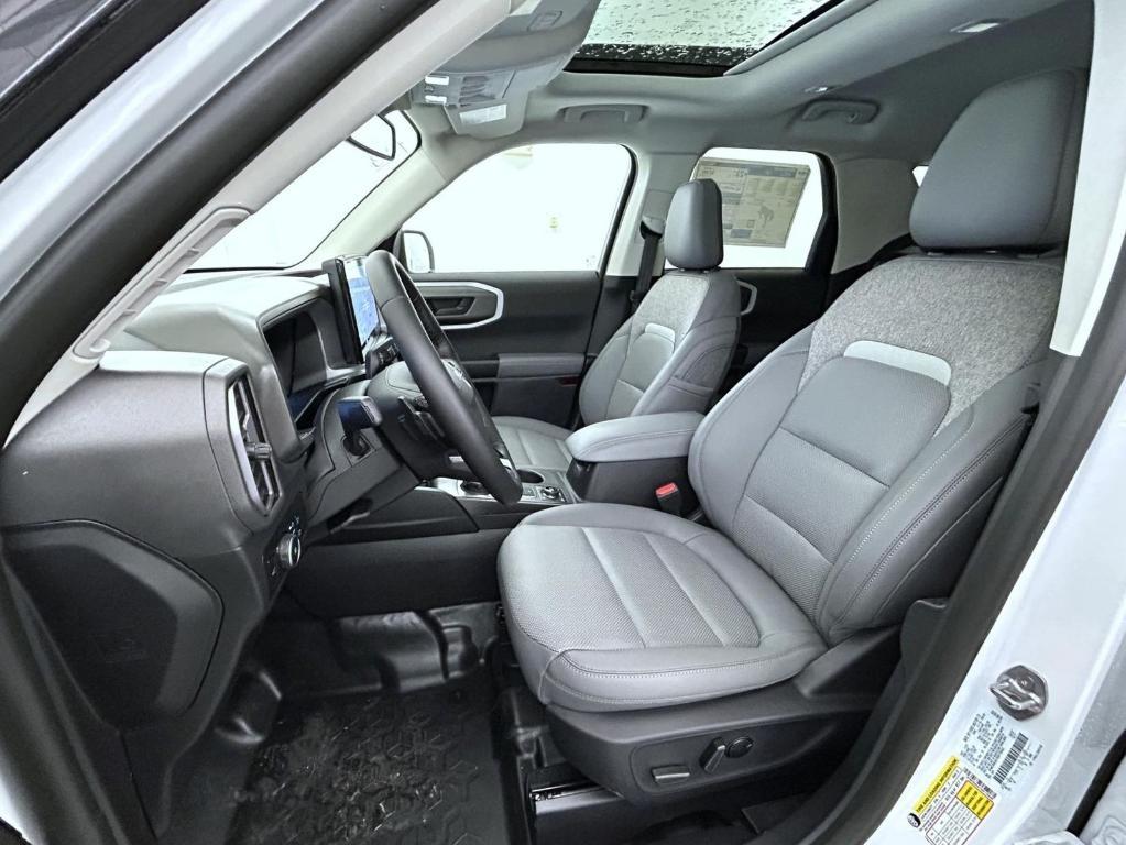 new 2025 Ford Bronco Sport car, priced at $38,185