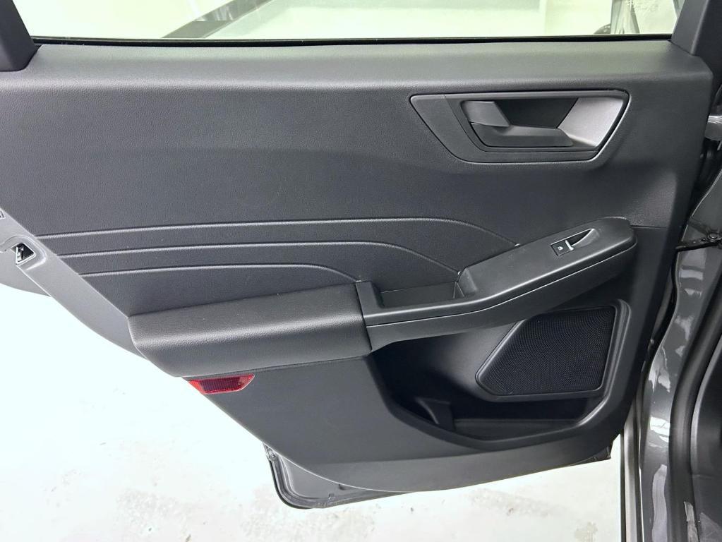 new 2026 Ford Escape car, priced at $28,598