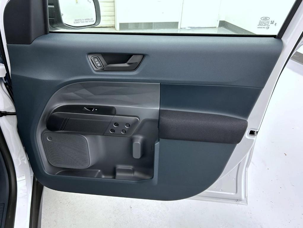 new 2025 Ford Maverick car, priced at $25,785