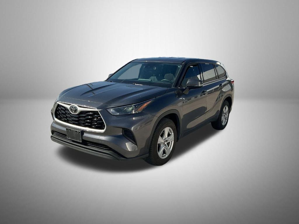 used 2022 Toyota Highlander car, priced at $29,629