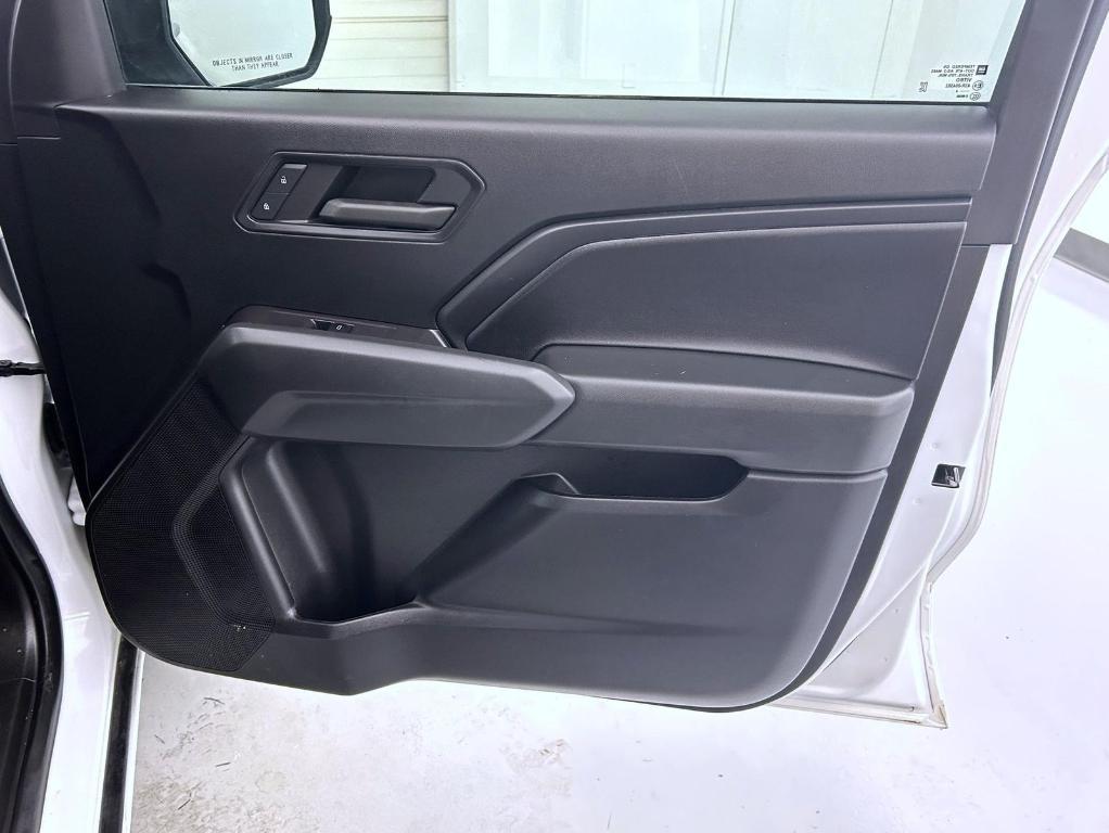 used 2024 Chevrolet Colorado car, priced at $27,244