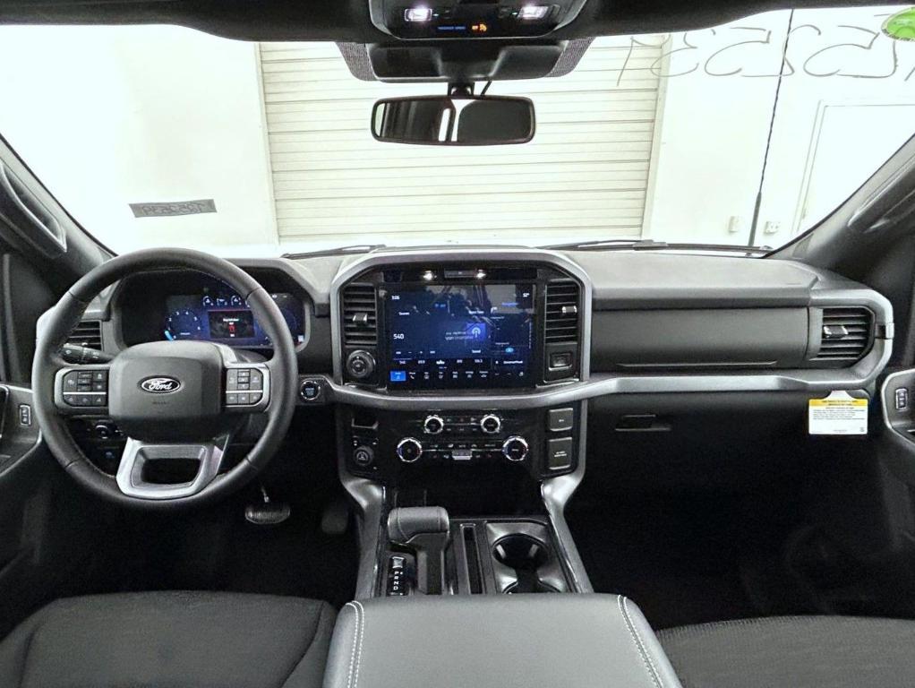 new 2025 Ford F-150 car, priced at $51,682