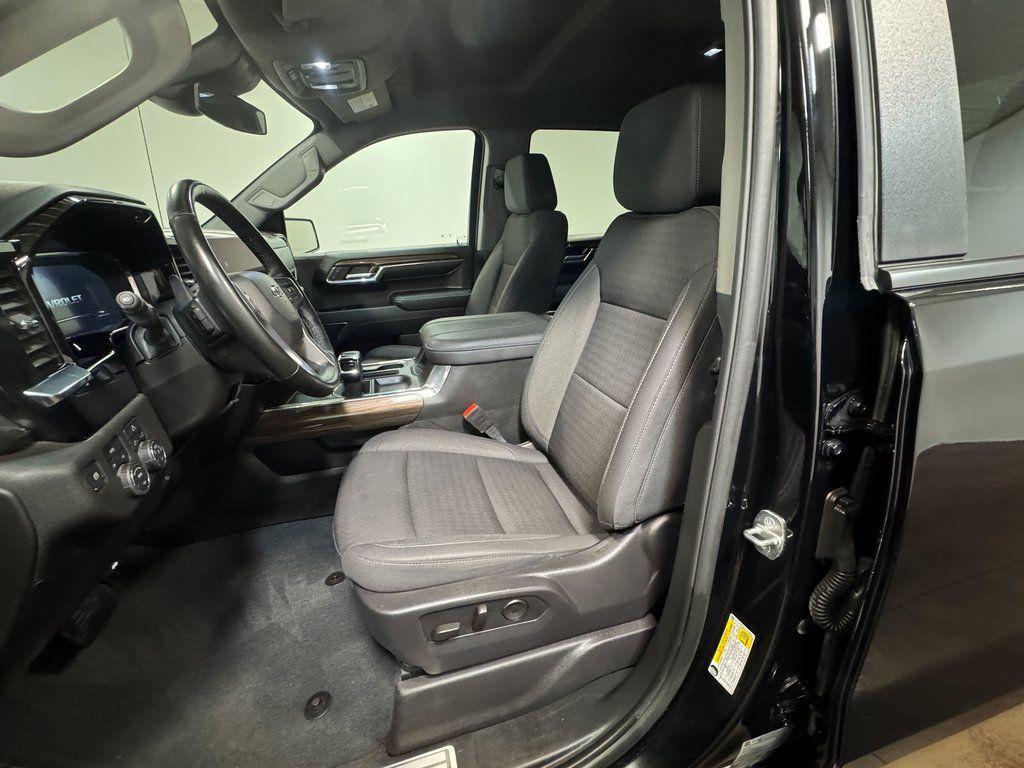used 2024 Chevrolet Silverado 1500 car, priced at $44,450