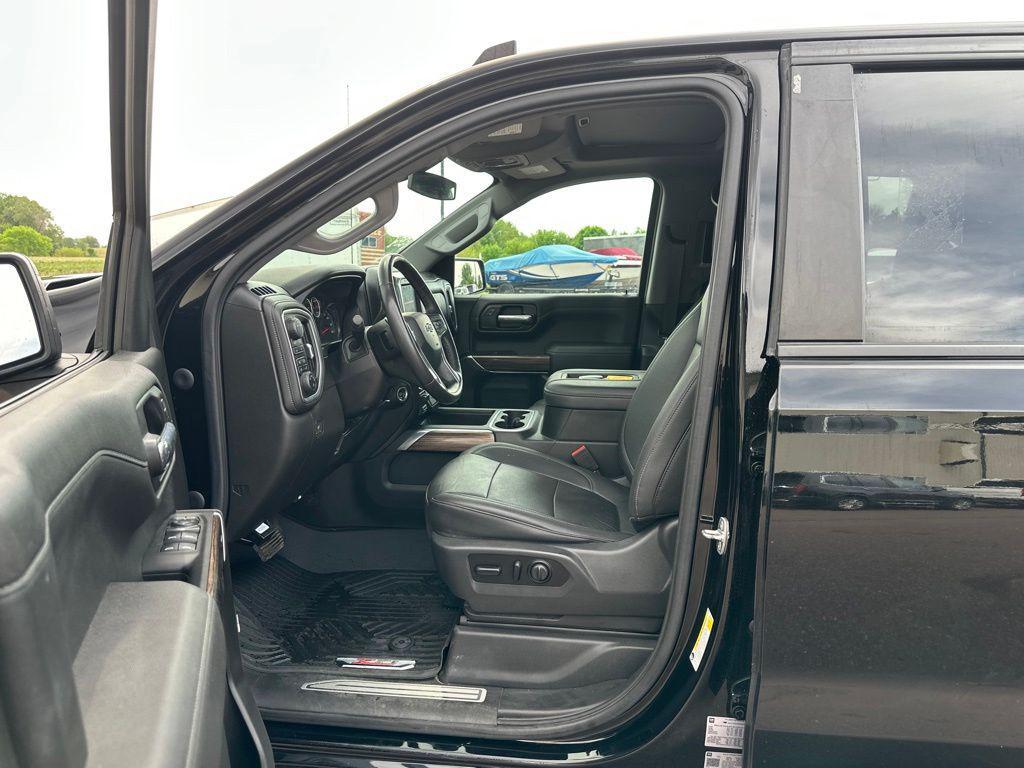 used 2021 Chevrolet Silverado 1500 car, priced at $41,831
