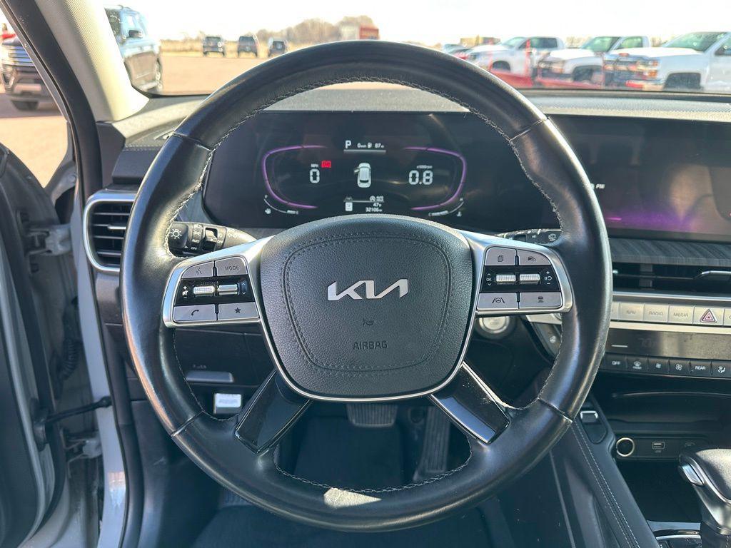used 2023 Kia Telluride car, priced at $35,978