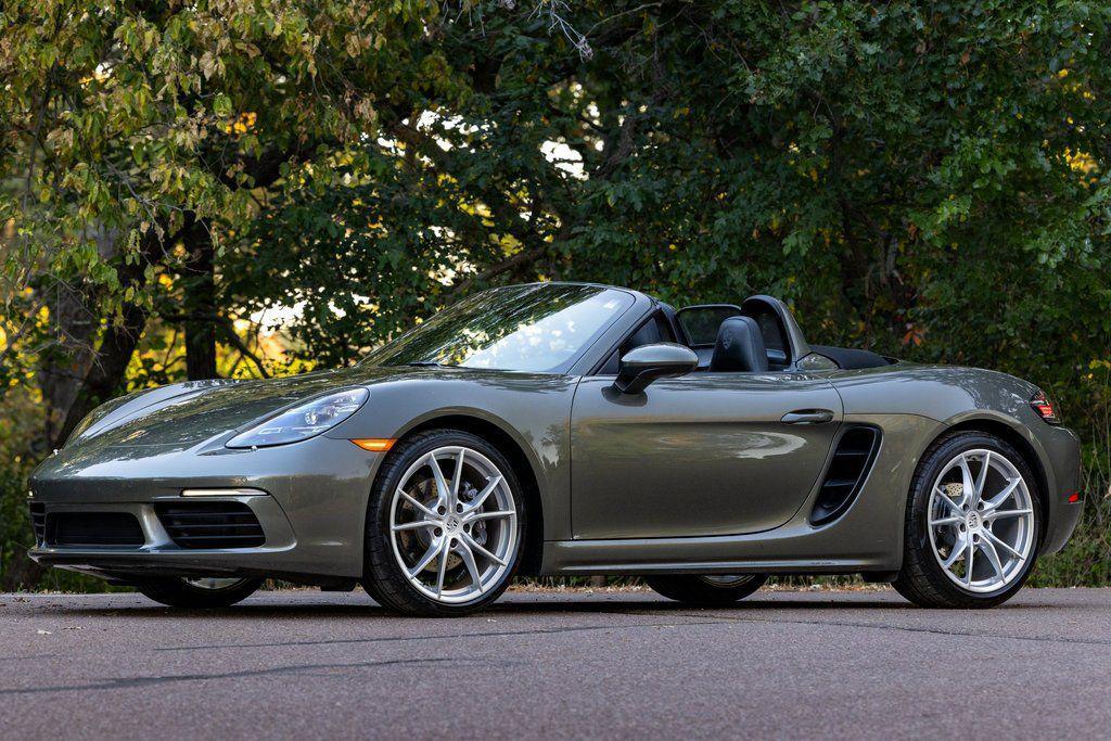 used 2021 Porsche 718 Boxster car, priced at $57,400