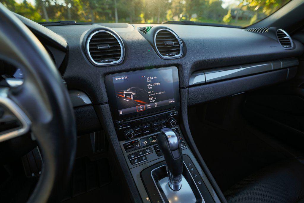 used 2021 Porsche 718 Boxster car, priced at $57,400