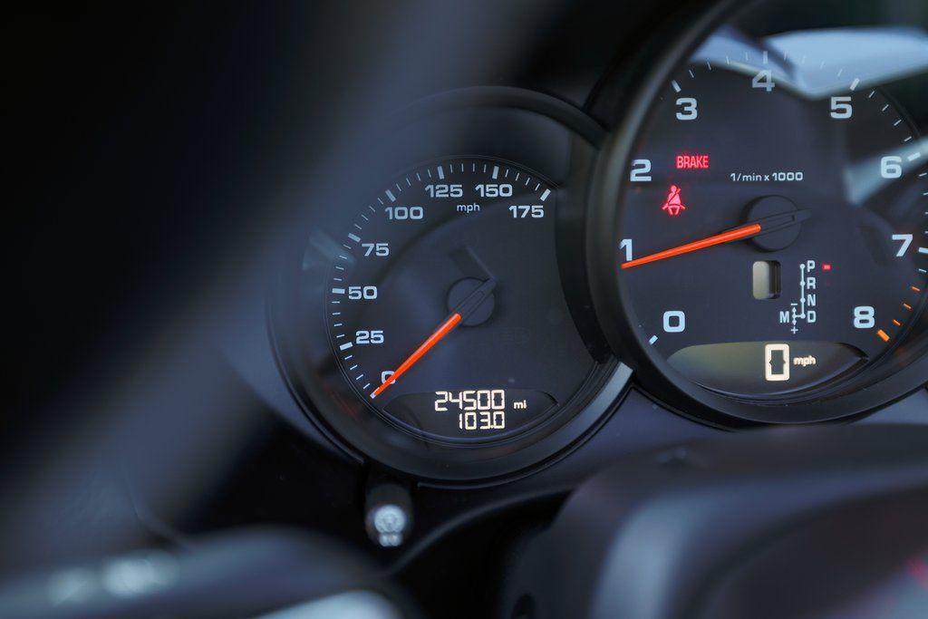 used 2021 Porsche 718 Boxster car, priced at $57,400