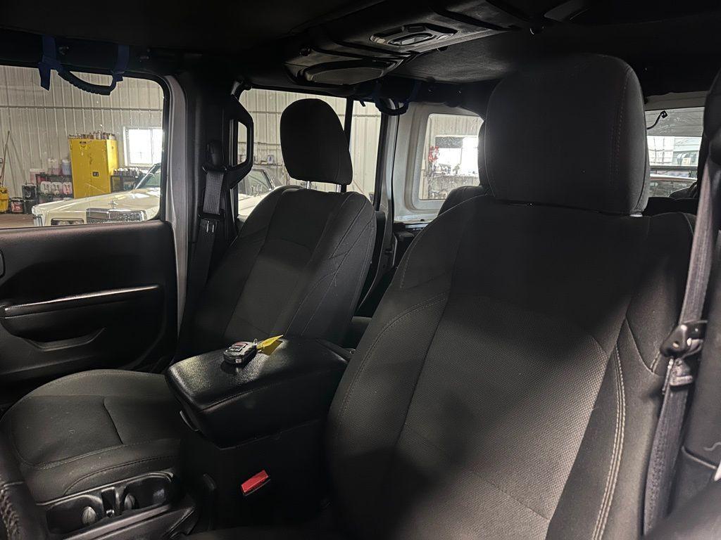 used 2022 Jeep Wrangler Unlimited car, priced at $28,455