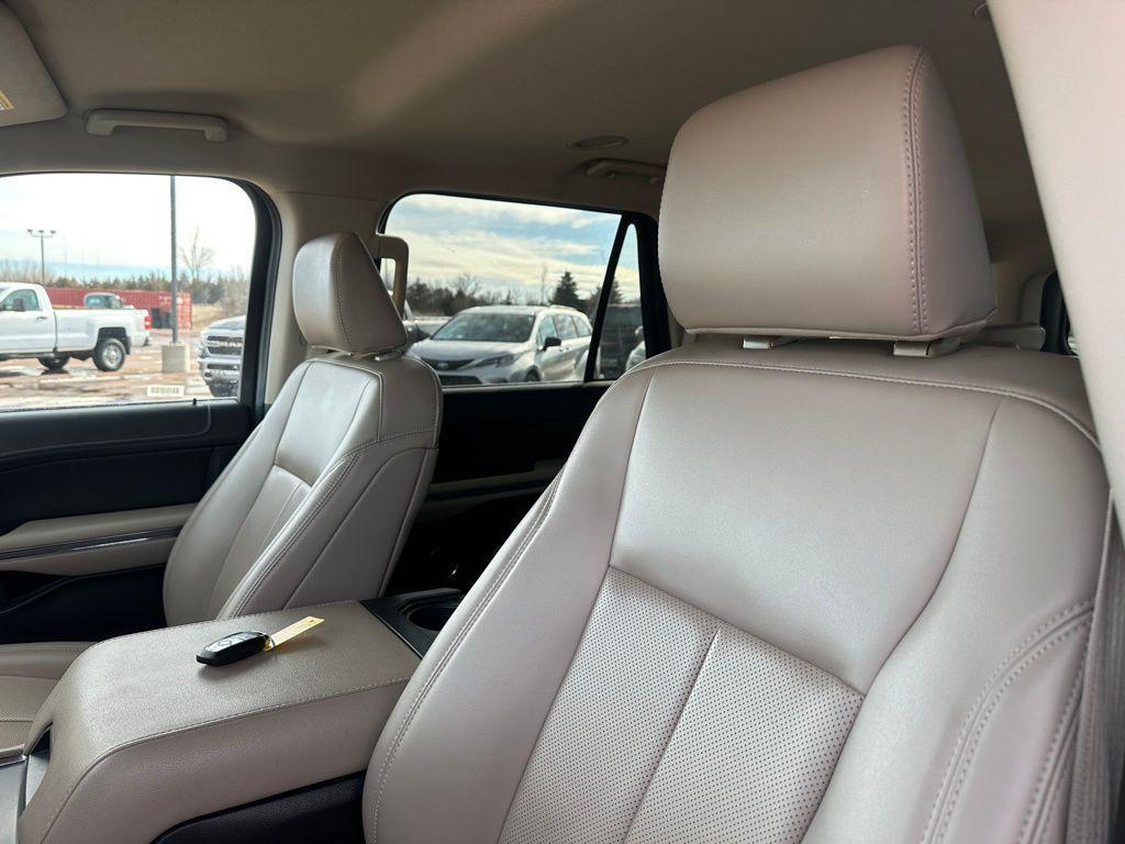 used 2024 Ford Expedition Max car, priced at $45,955