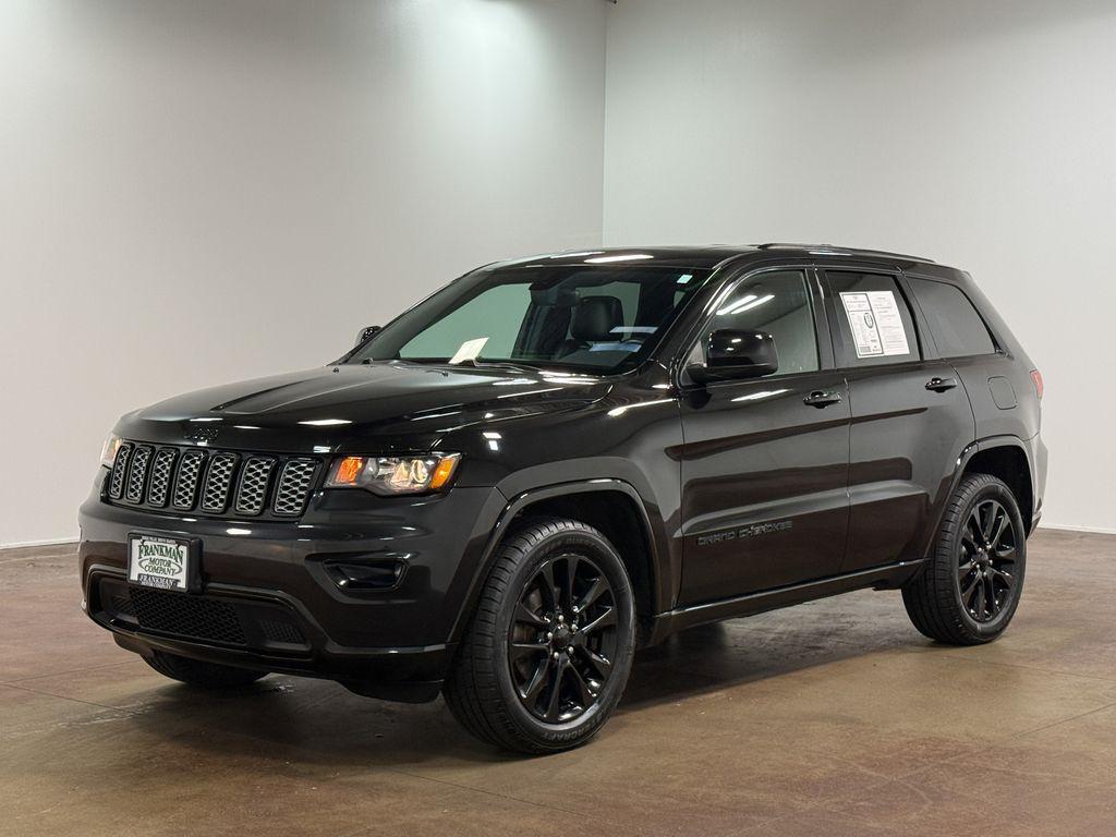 used 2017 Jeep Grand Cherokee car, priced at $15,658