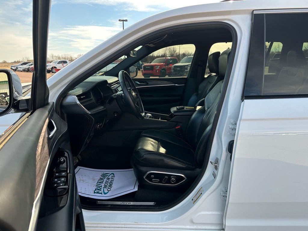 used 2021 Jeep Grand Cherokee L car, priced at $31,917