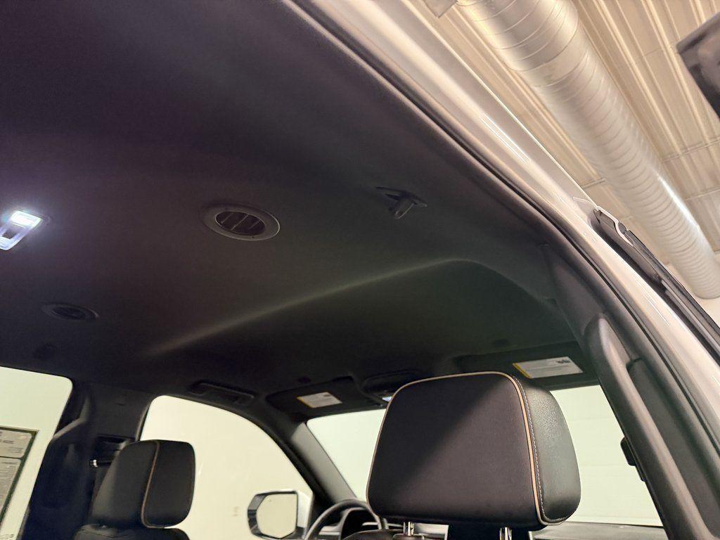 used 2024 GMC Yukon car, priced at $53,452