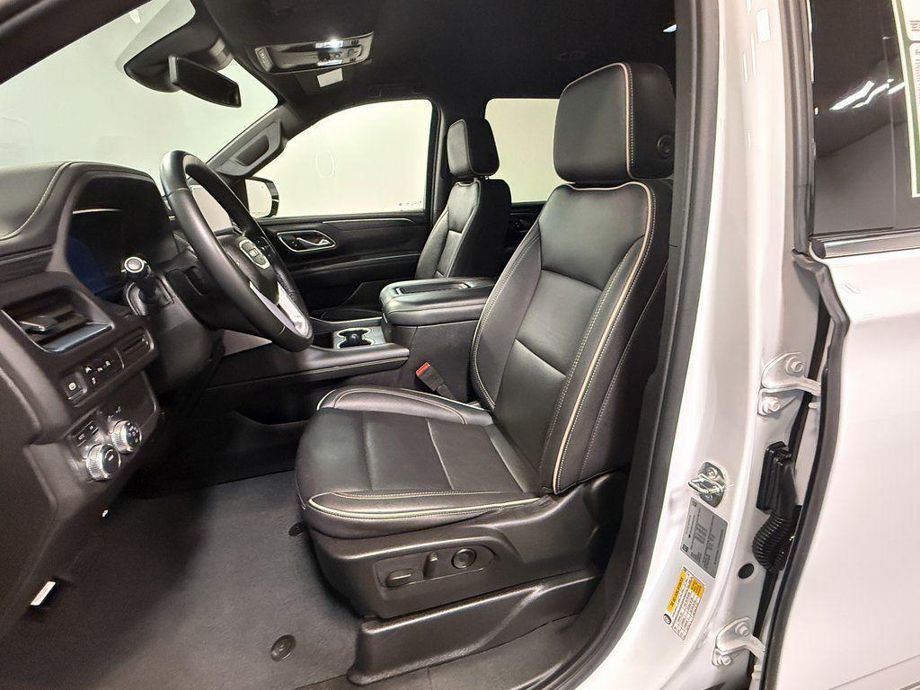 used 2024 GMC Yukon car, priced at $53,452