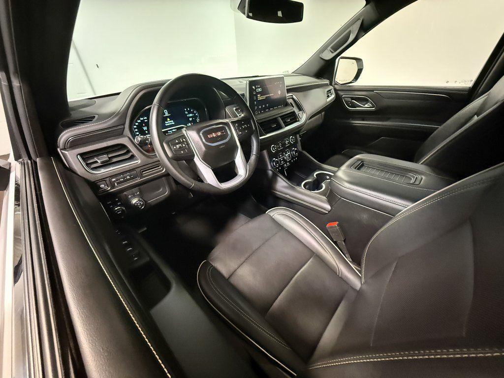 used 2024 GMC Yukon car, priced at $53,452