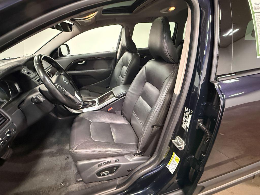 used 2016 Volvo XC70 car, priced at $17,783