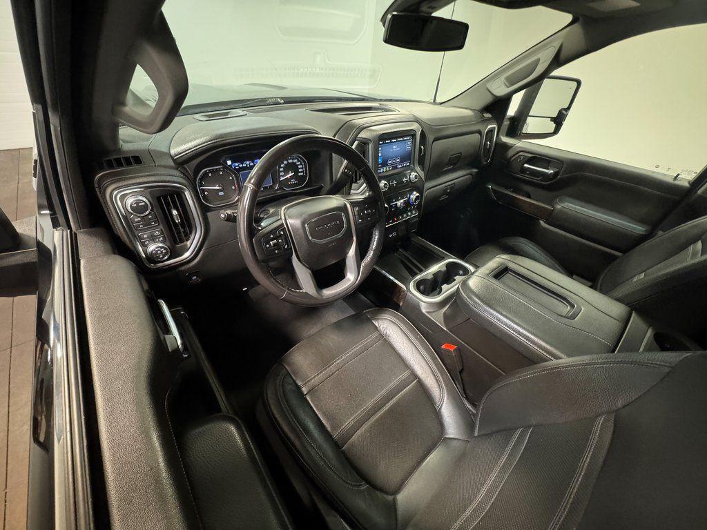 used 2022 GMC Sierra 2500 car, priced at $60,600