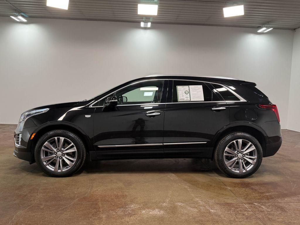 used 2024 Cadillac XT5 car, priced at $43,212
