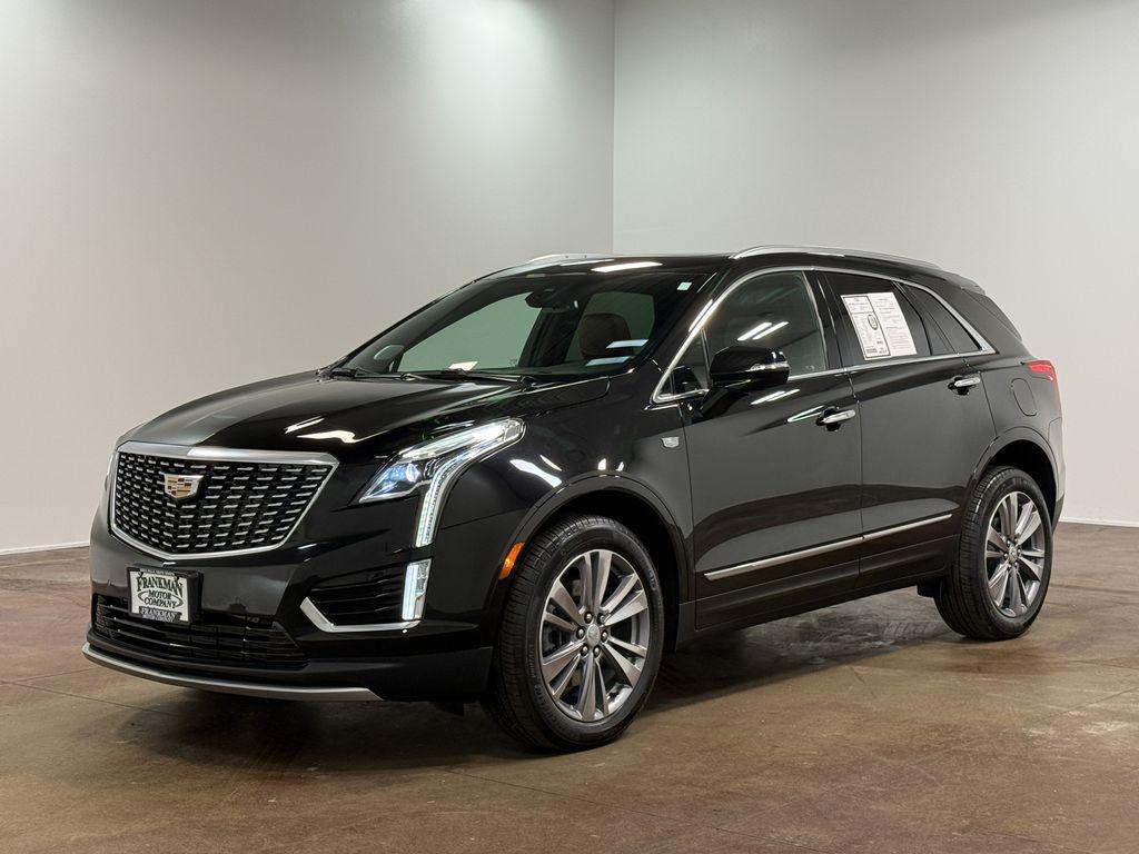 used 2024 Cadillac XT5 car, priced at $43,212