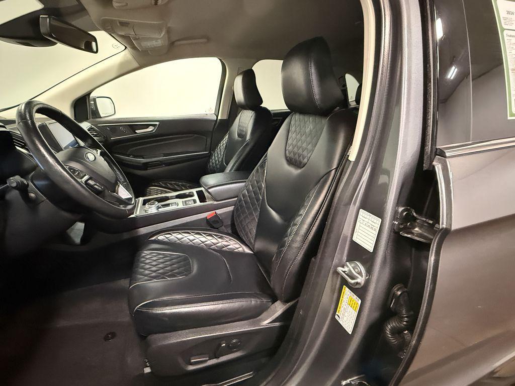 used 2024 Ford Edge car, priced at $27,933