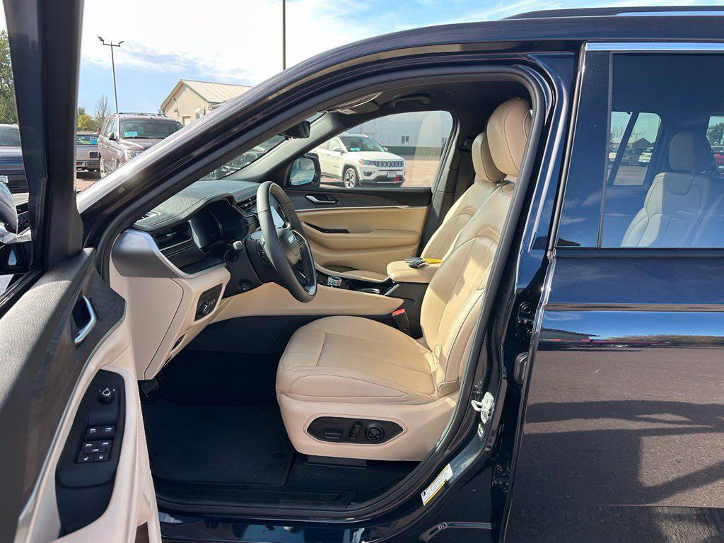 used 2023 Jeep Grand Cherokee L car, priced at $31,758