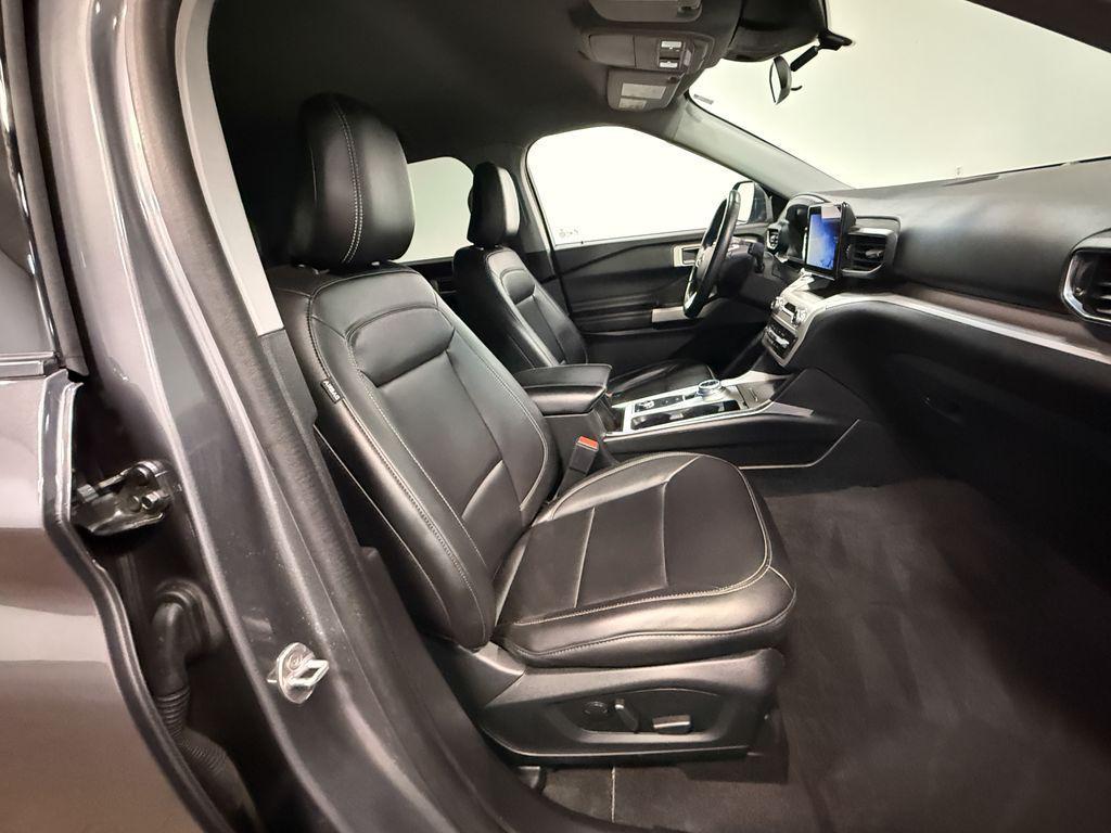 used 2023 Ford Explorer car, priced at $31,164