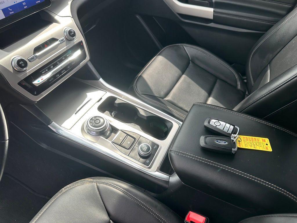 used 2023 Ford Explorer car, priced at $31,911