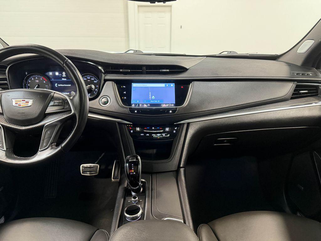 used 2024 Cadillac XT5 car, priced at $39,511