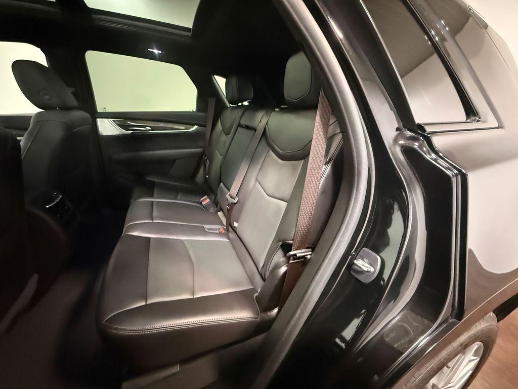 used 2024 Cadillac XT5 car, priced at $39,511