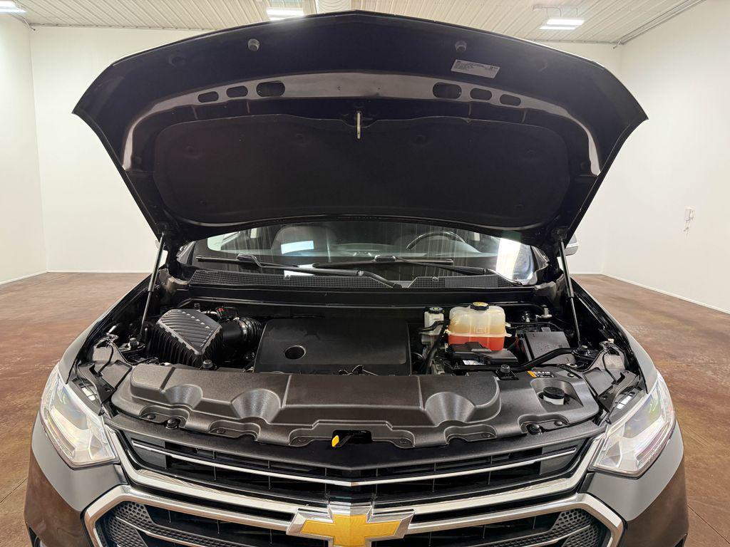 used 2018 Chevrolet Traverse car, priced at $17,993