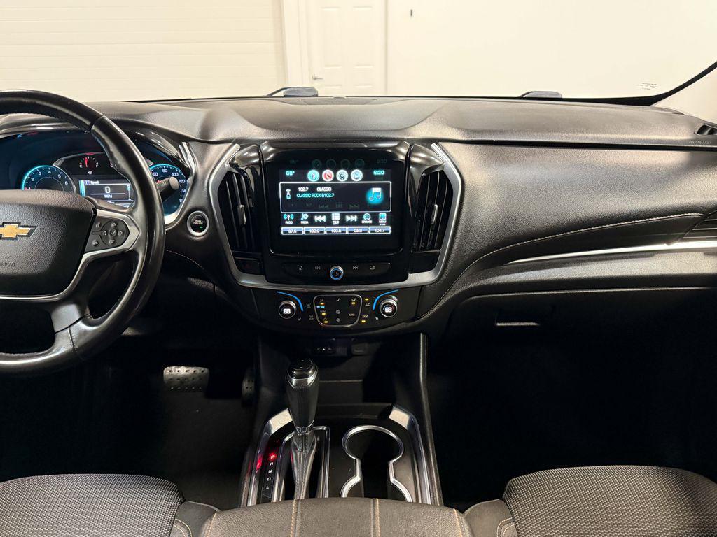 used 2018 Chevrolet Traverse car, priced at $17,993