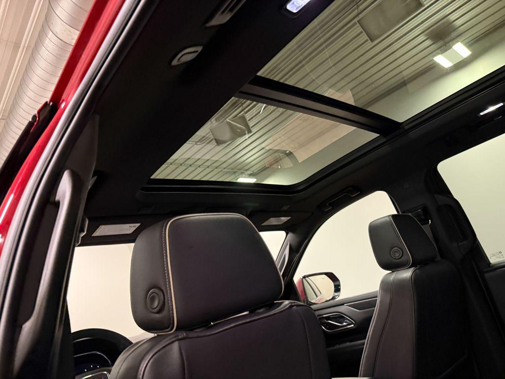 used 2023 GMC Yukon car, priced at $55,343