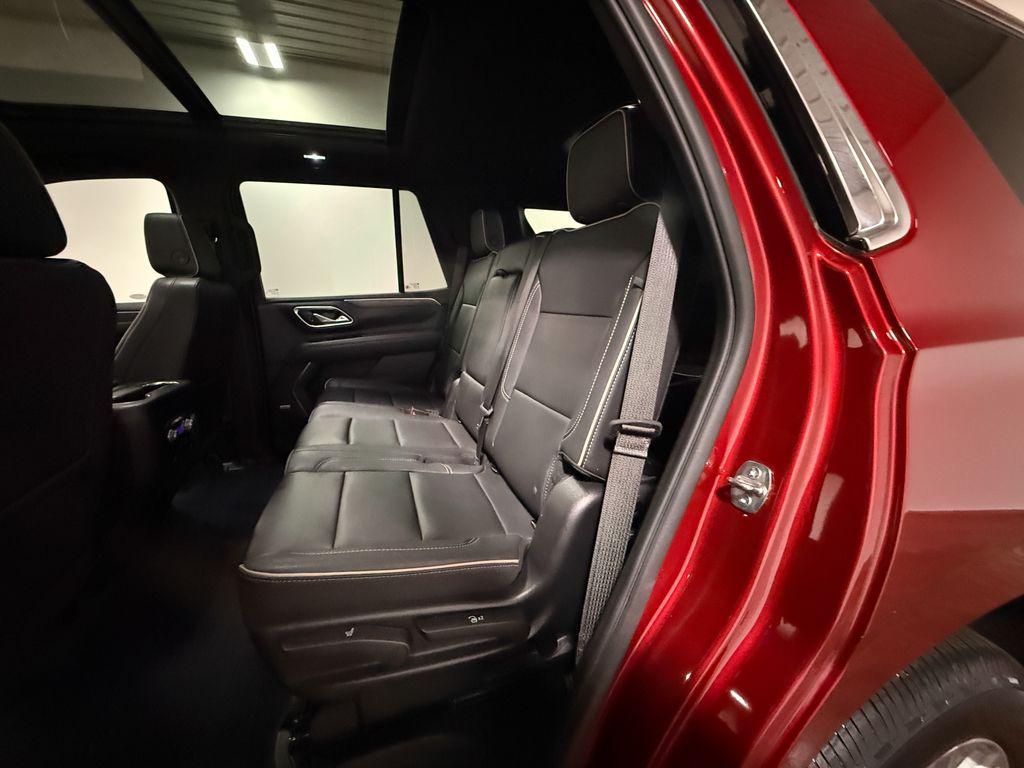 used 2023 GMC Yukon car, priced at $55,343