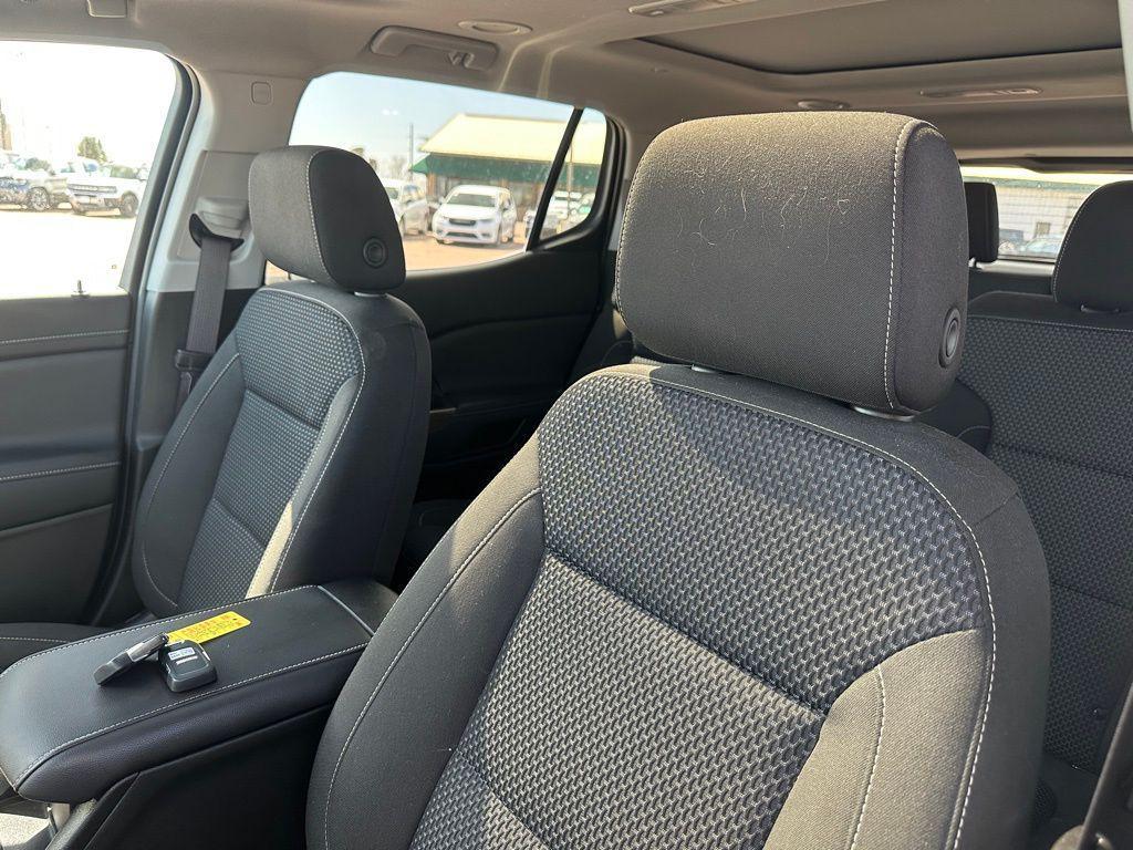 used 2023 GMC Acadia car, priced at $31,927