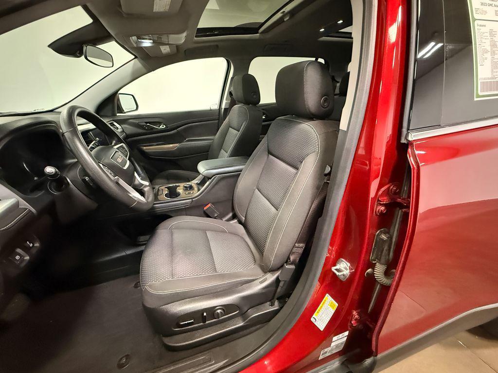used 2023 GMC Acadia car, priced at $30,793
