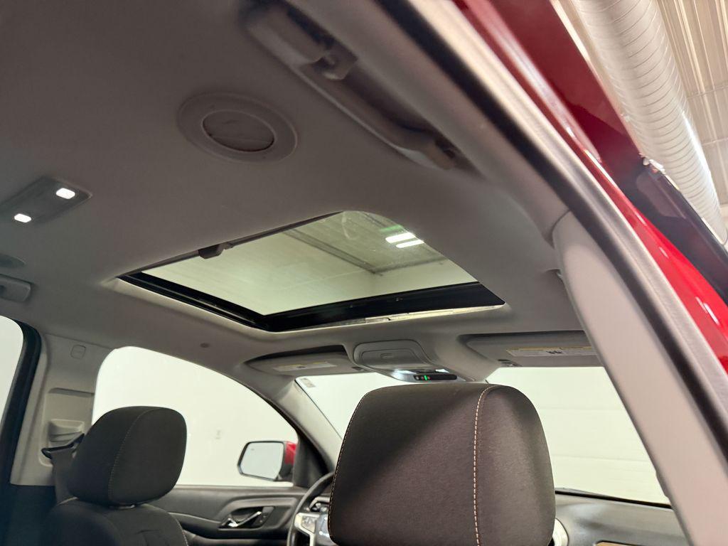 used 2023 GMC Acadia car, priced at $30,793