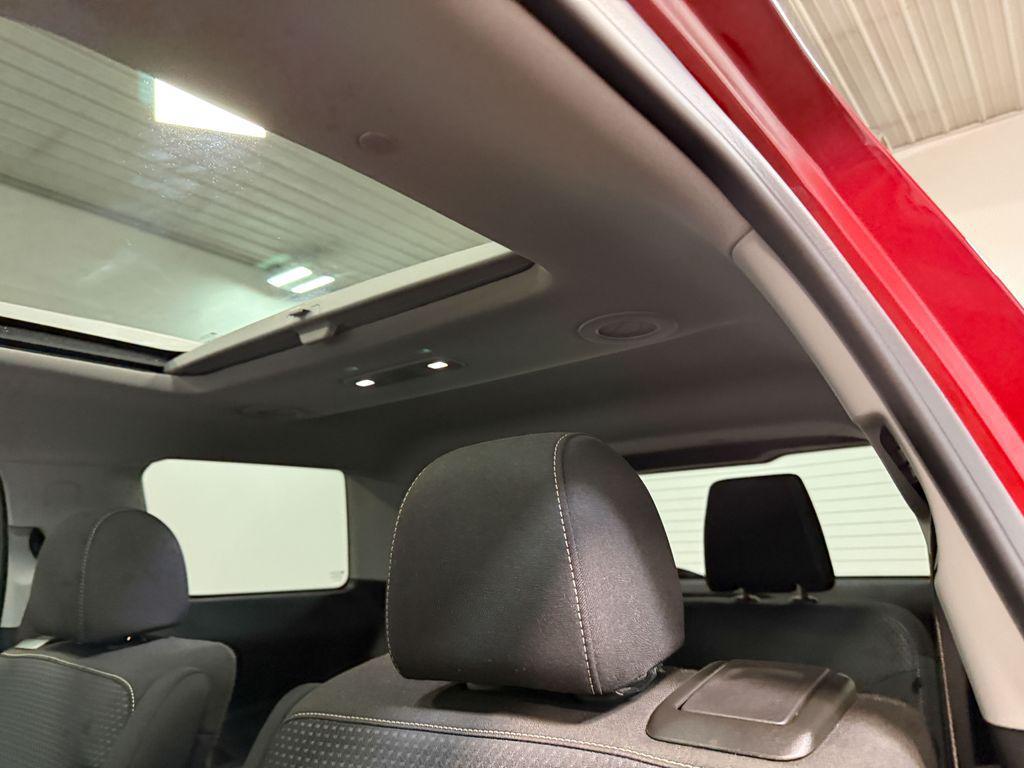 used 2023 GMC Acadia car, priced at $30,793