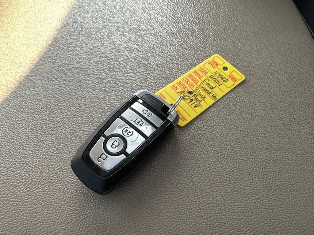 used 2024 Ford Expedition Max car, priced at $50,985