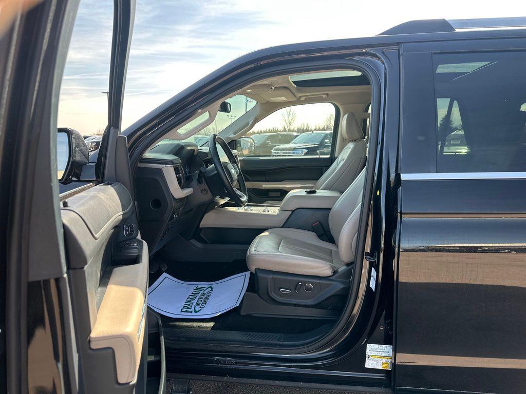 used 2024 Ford Expedition Max car, priced at $50,985