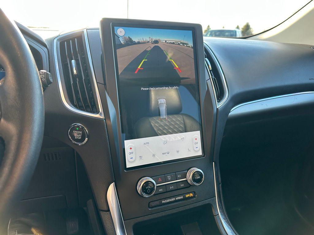 used 2024 Ford Edge car, priced at $25,982