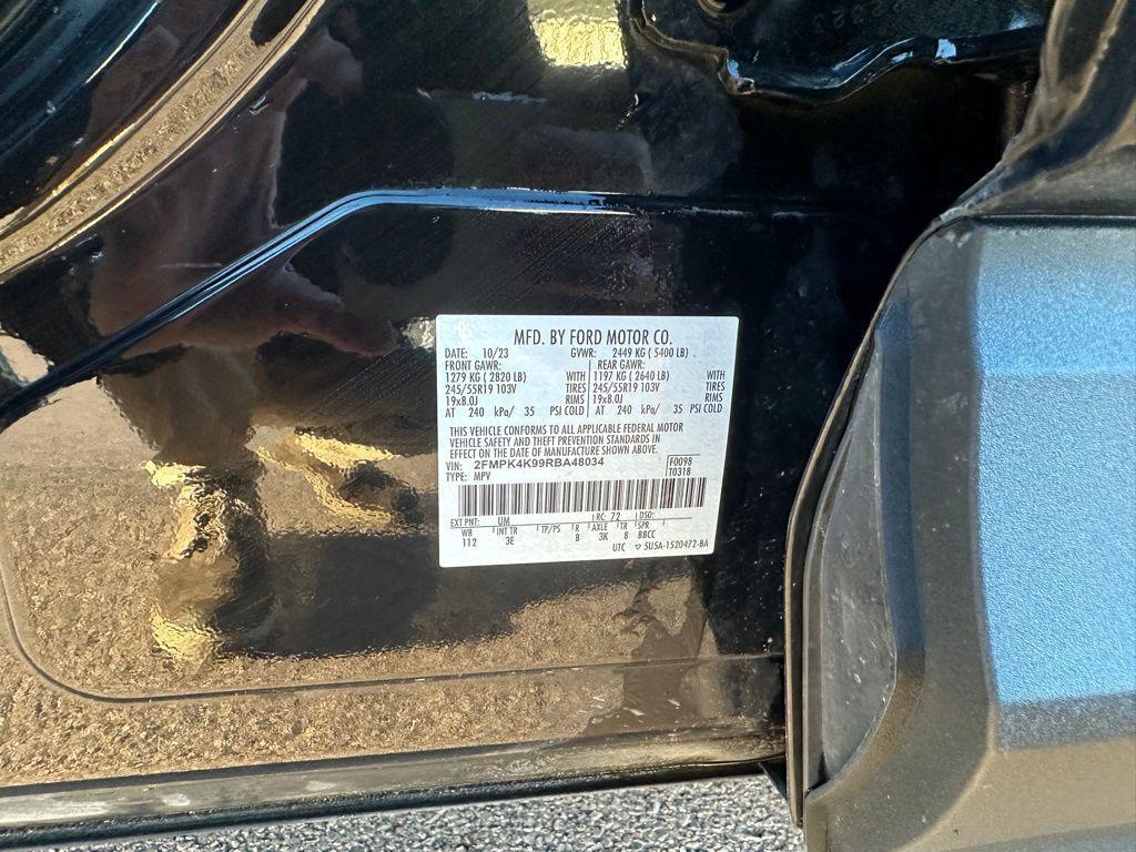 used 2024 Ford Edge car, priced at $25,982