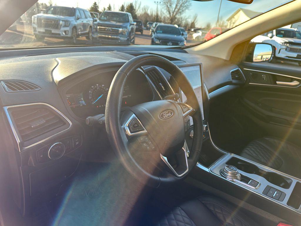 used 2024 Ford Edge car, priced at $25,982