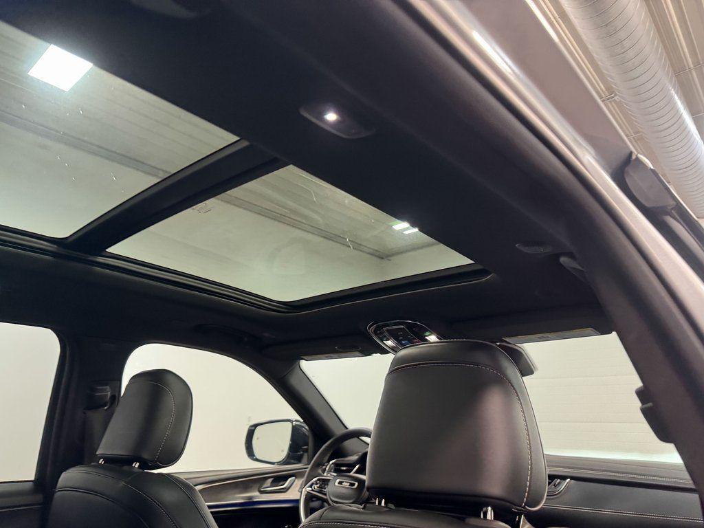 used 2024 Jeep Grand Cherokee L car, priced at $40,400