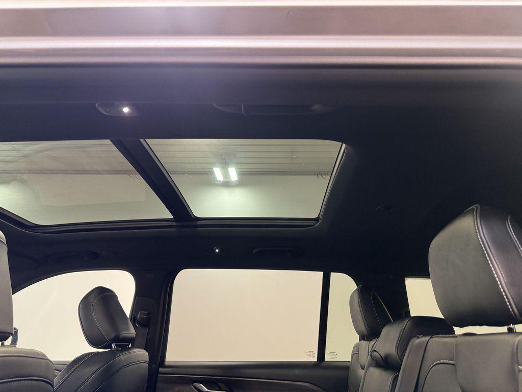 used 2024 Jeep Grand Cherokee L car, priced at $40,400