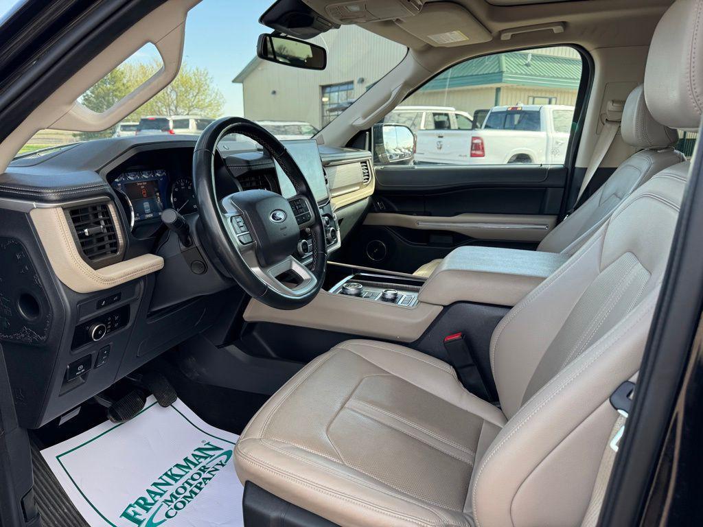 used 2024 Ford Expedition car, priced at $46,608
